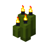 Четыре зелёные свечи (горящие).png